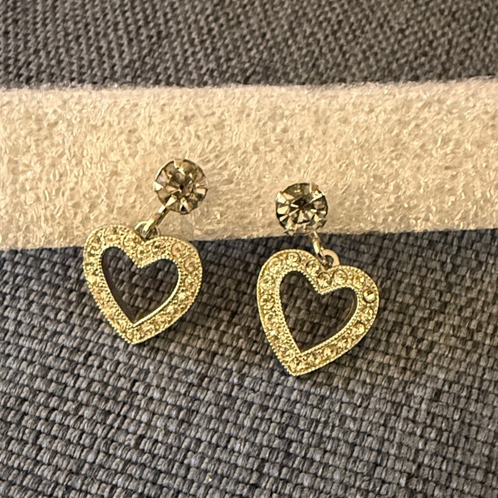Albert Weiss Vintage Open Heart Crystal Screw Back Dangling Earrings. Signed.